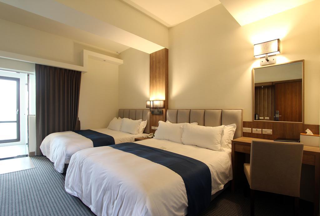 Celebrity 99 Hotel Csien Kültér fotó